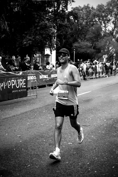 Julián corriendo una carrera